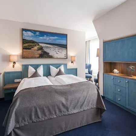 Hotel Sylter Domizil 4*