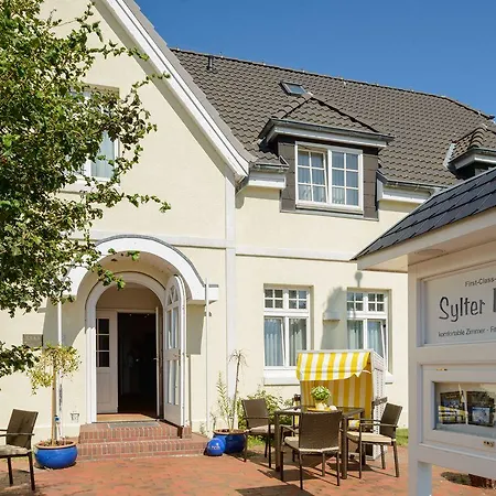 Sylter Domizil Hotell 4*