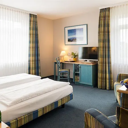 Sylter Domizil Hotell 4*